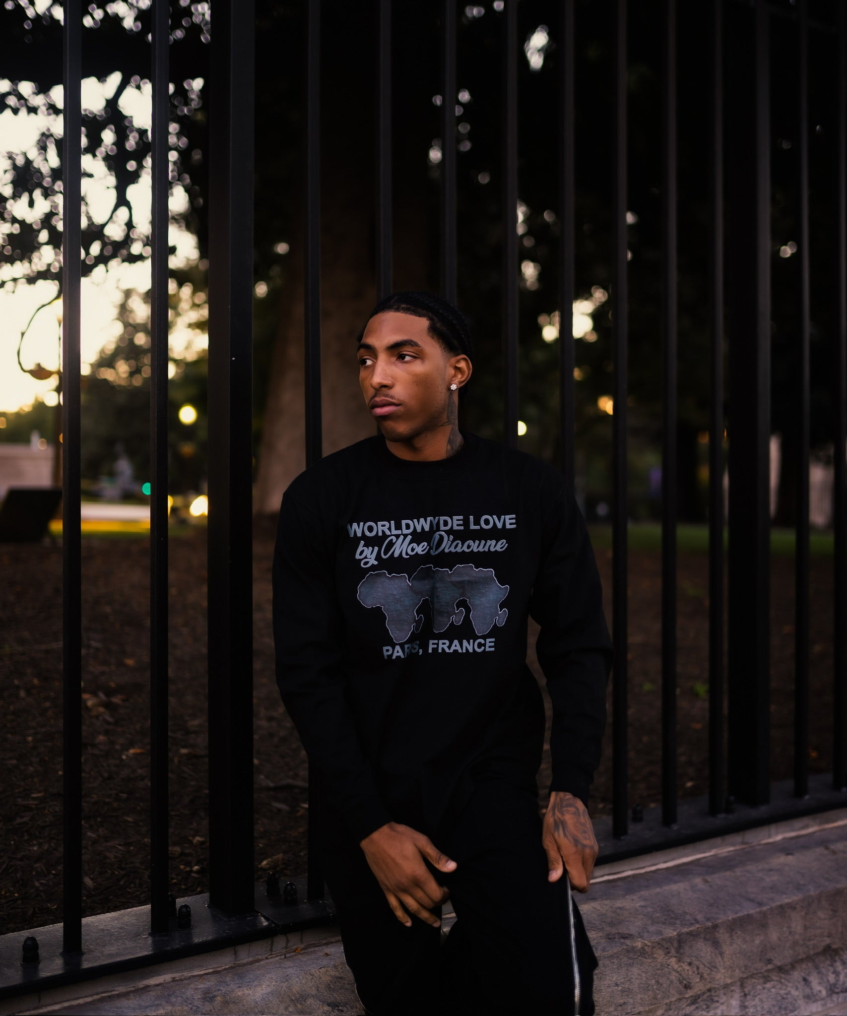 WORLDWYDELOVE LONGSLEEVE